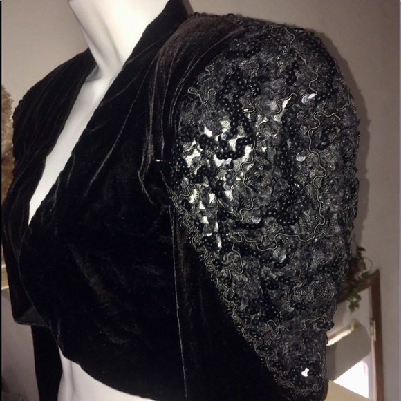 Vintage ZUM ZUM Velvet & Sequined Lace Shrug Sz 8 - Picture 3 of 8
